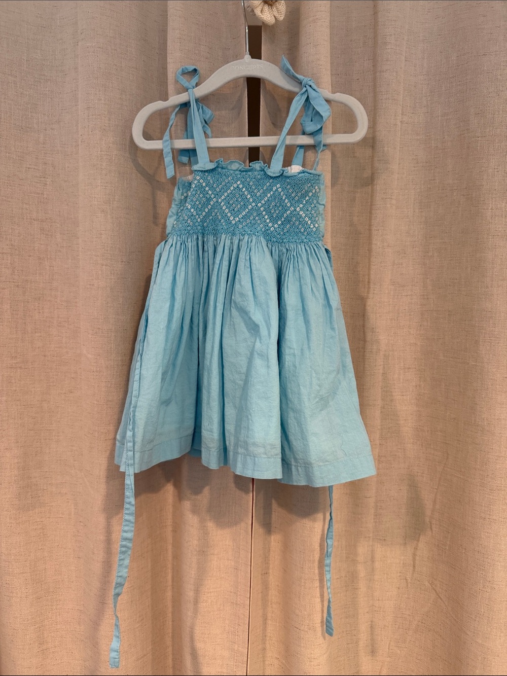 W.D. Wolf Well Dressed Wolf Light Blue Smocked Sundress 18M 100% Cottob